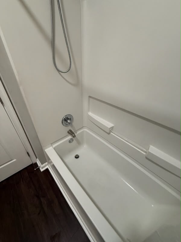Gleaming bathtub after Focus Clean detail work